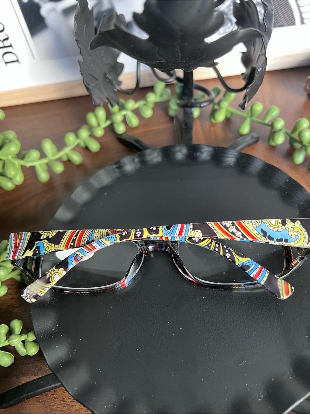 Colorful, flowery -Pattern Women's ordinary non-prescription Reading Glasses.